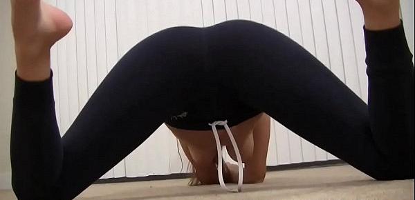  My ass looks amazing in these new yoga pants JOI